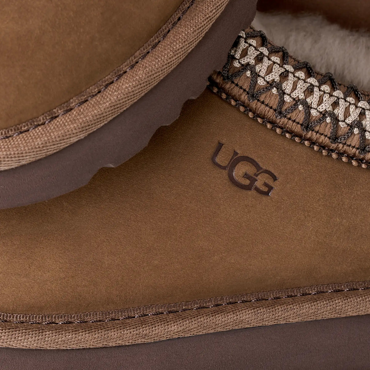 Tasman Nubuck Dark Chestnut