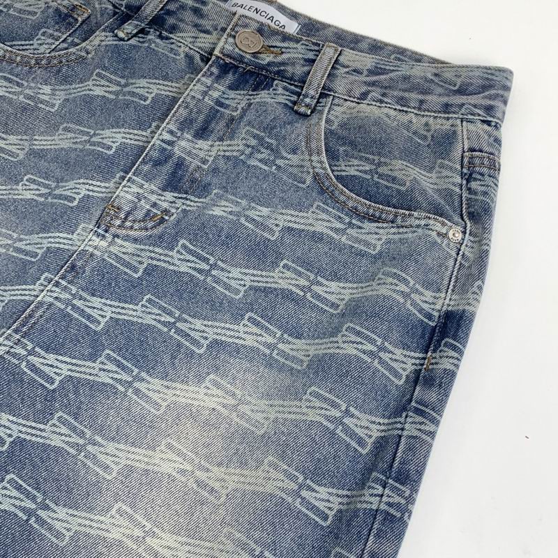 Patterned Straight-Leg Jeans