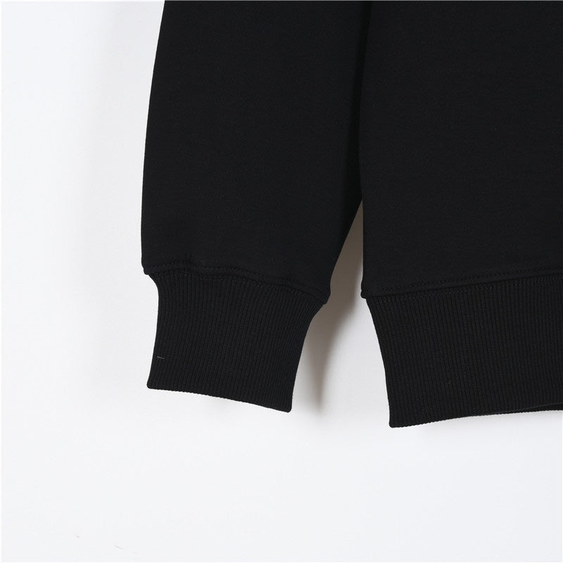 Re-Nylon Triangle Logo Zip Pocket Black