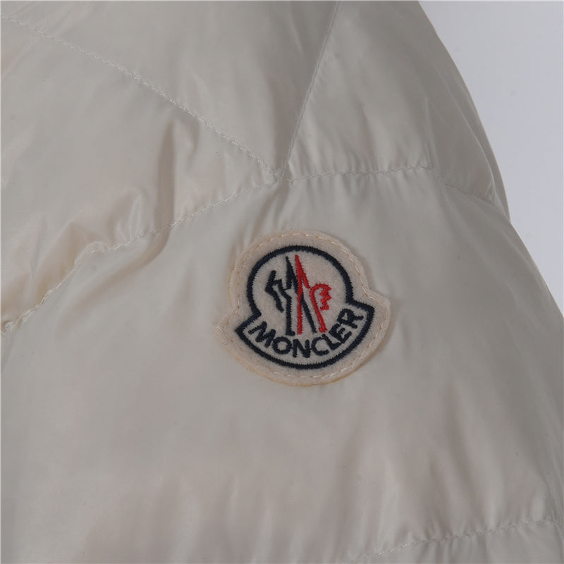 Bouvaque Short Down White