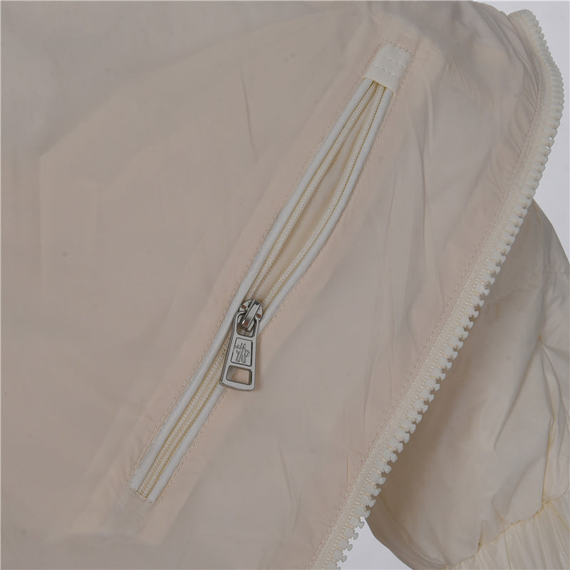 Bouvaque Short Down White
