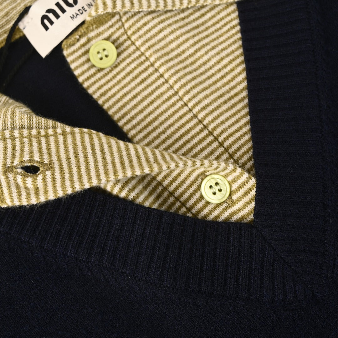 Layered Collar Intarsia Blue
