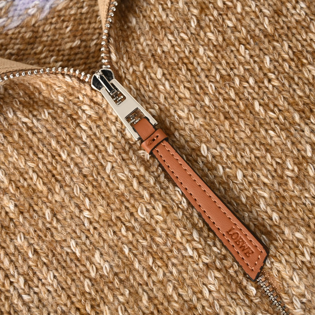 Anagram Zip-Up Beige / Natural