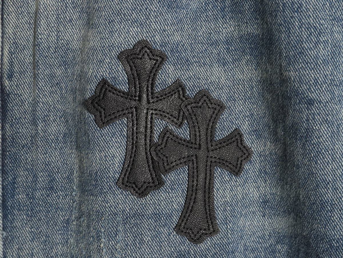 Cross Patch Straight-Leg Denim Jeans Light Blue & Black