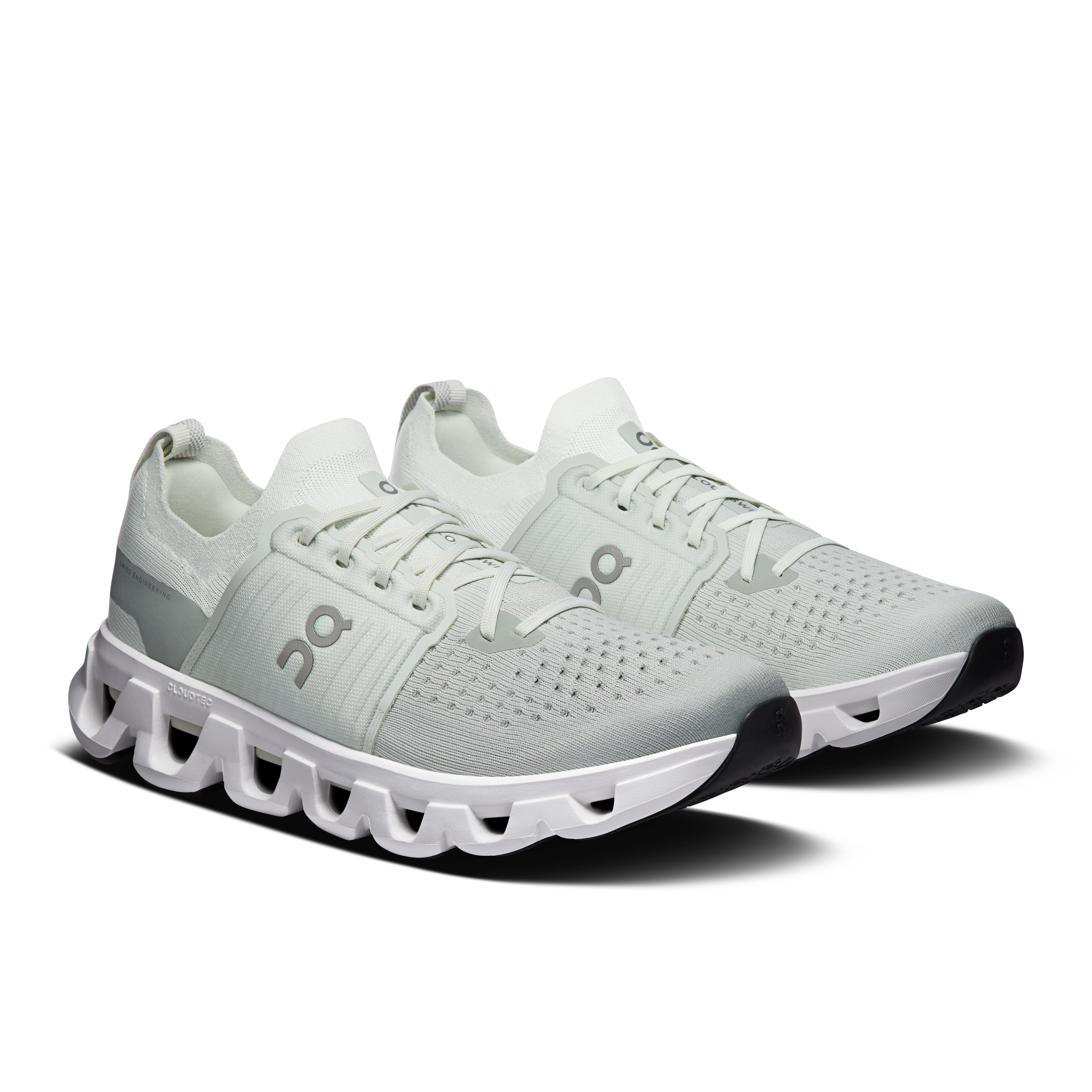 Cloudswift 4 White