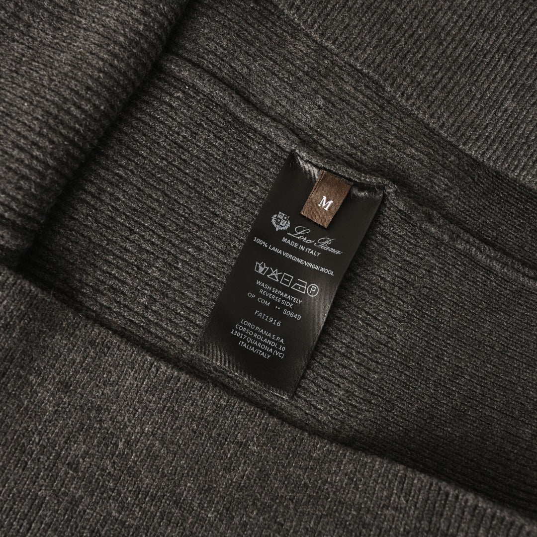 Half-Zip Charcoal Grey