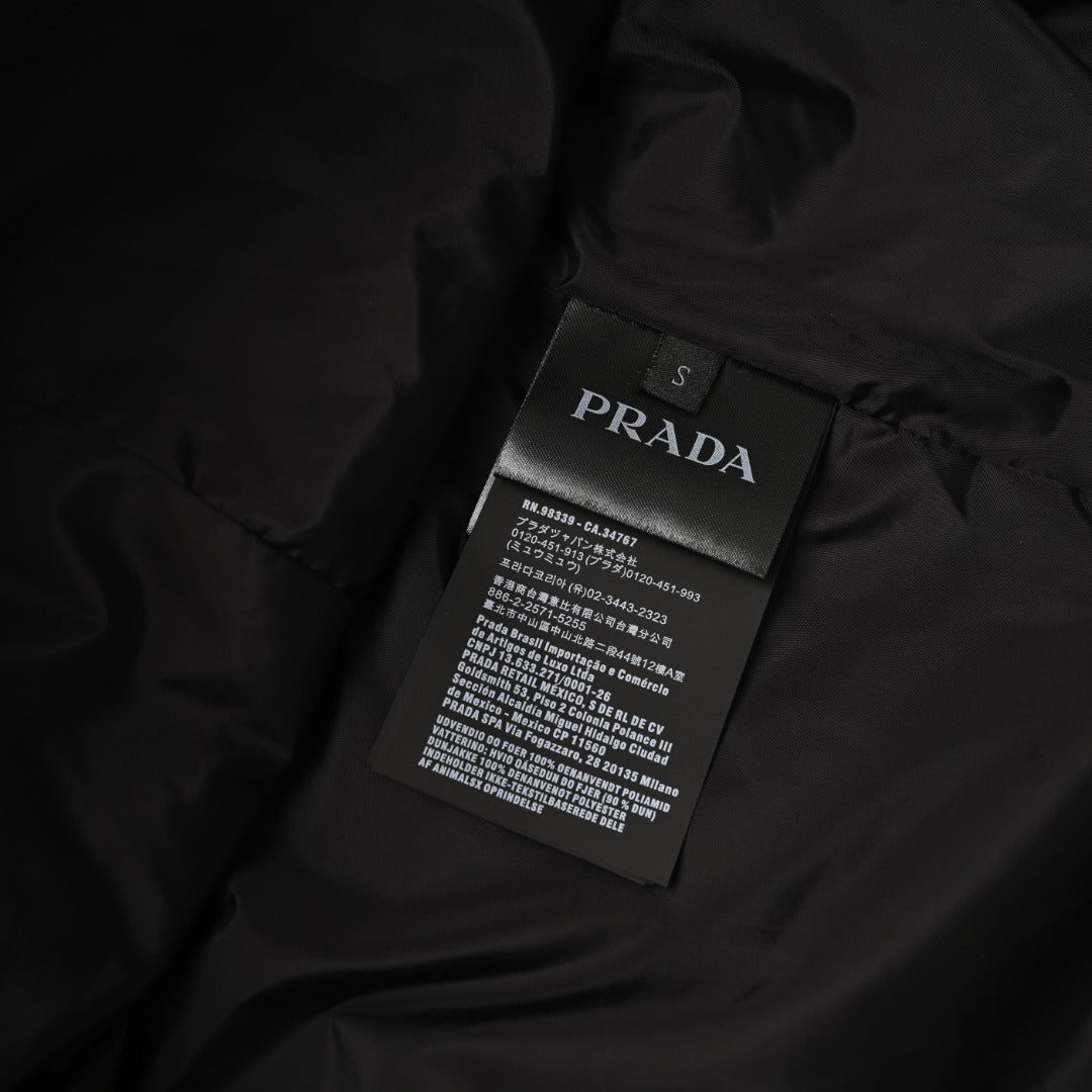 Re-Nylon Triangle Logo Black