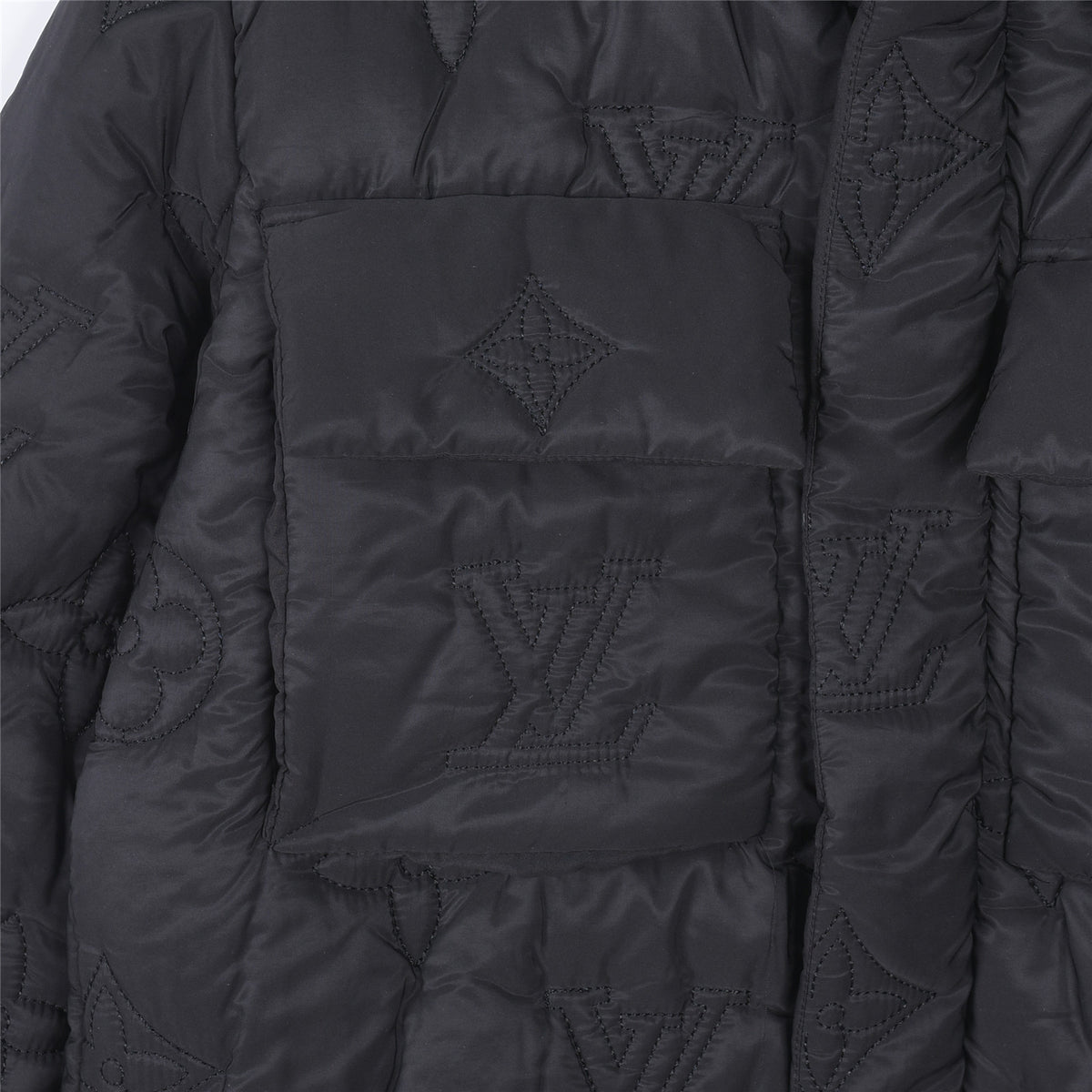 Monogram Light Padded Black