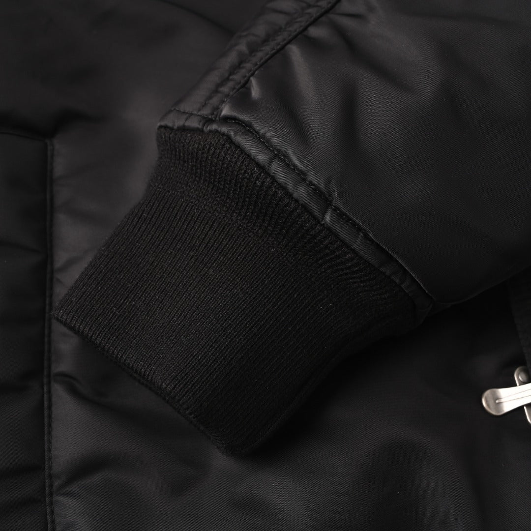 Padded Hook-Fastening Bomber Black