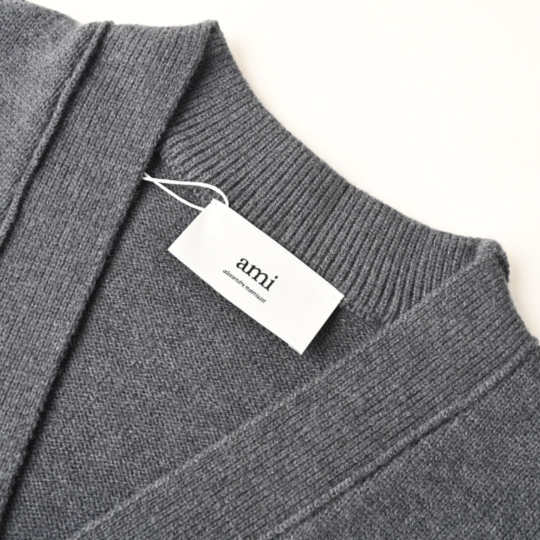 Ami de Coeur Grey