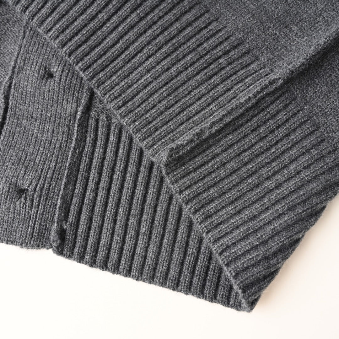 Ami de Coeur Grey