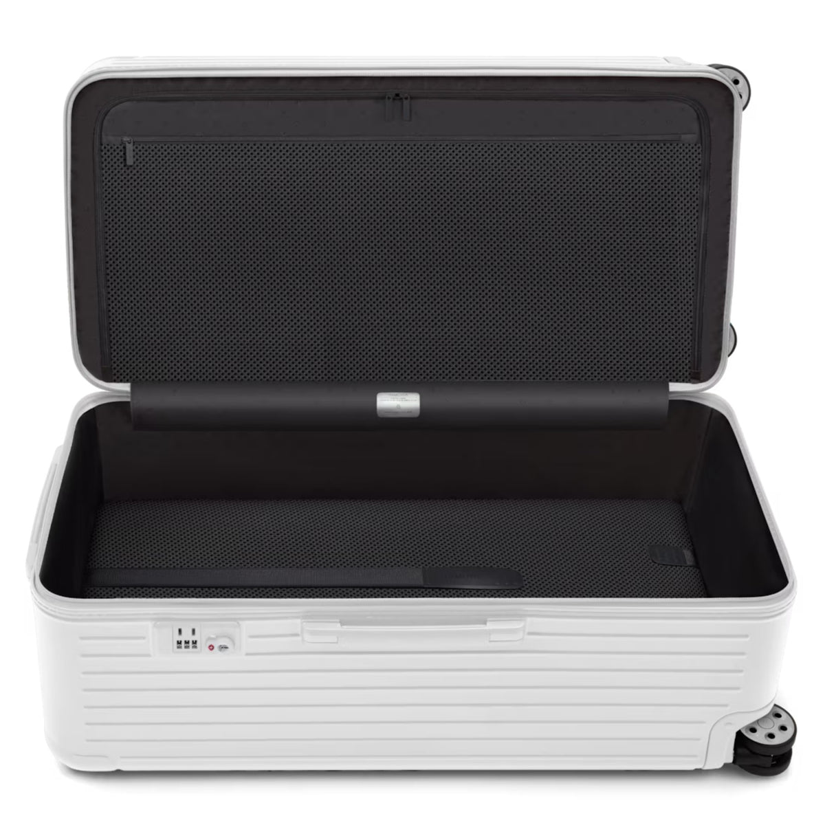 Essential Trunk Gloss