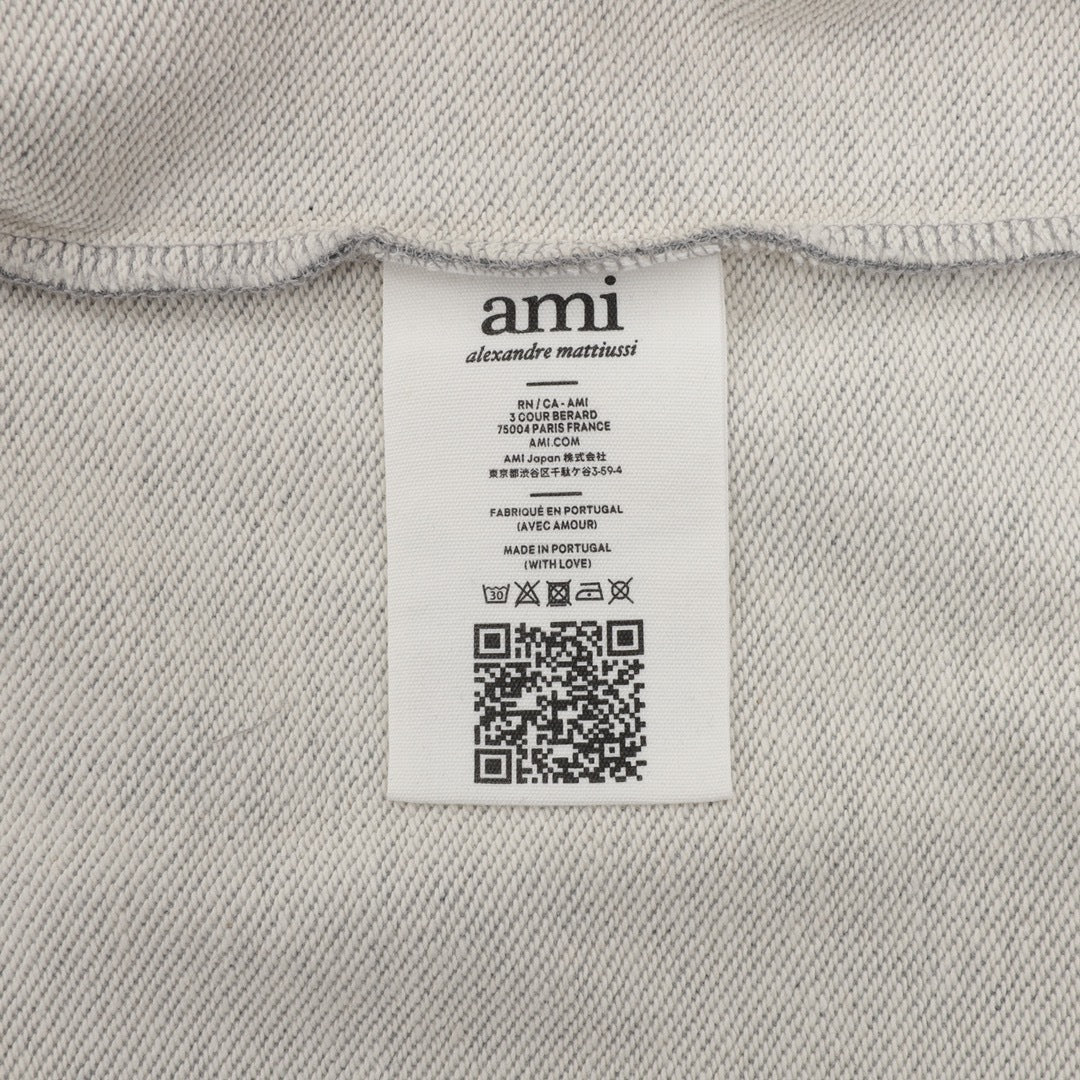 Ami de Coeur Red Heart Zip-Up Grey