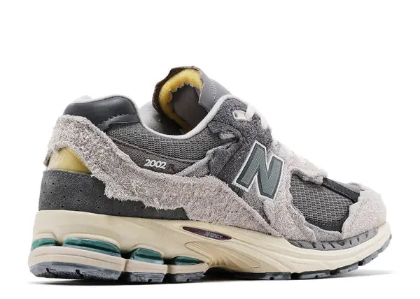 New Balance 2002R Protection Pack Rain Cloud