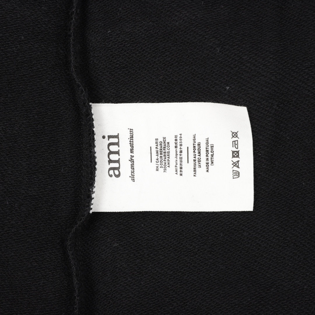 Ami de Coeur Zip-Up Black