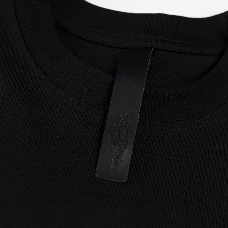 Multi Cross Graphic Black