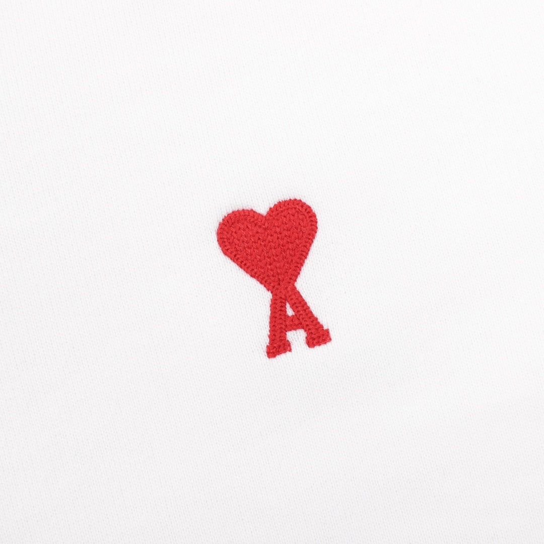 Ami de Coeur Red Heart Logo White