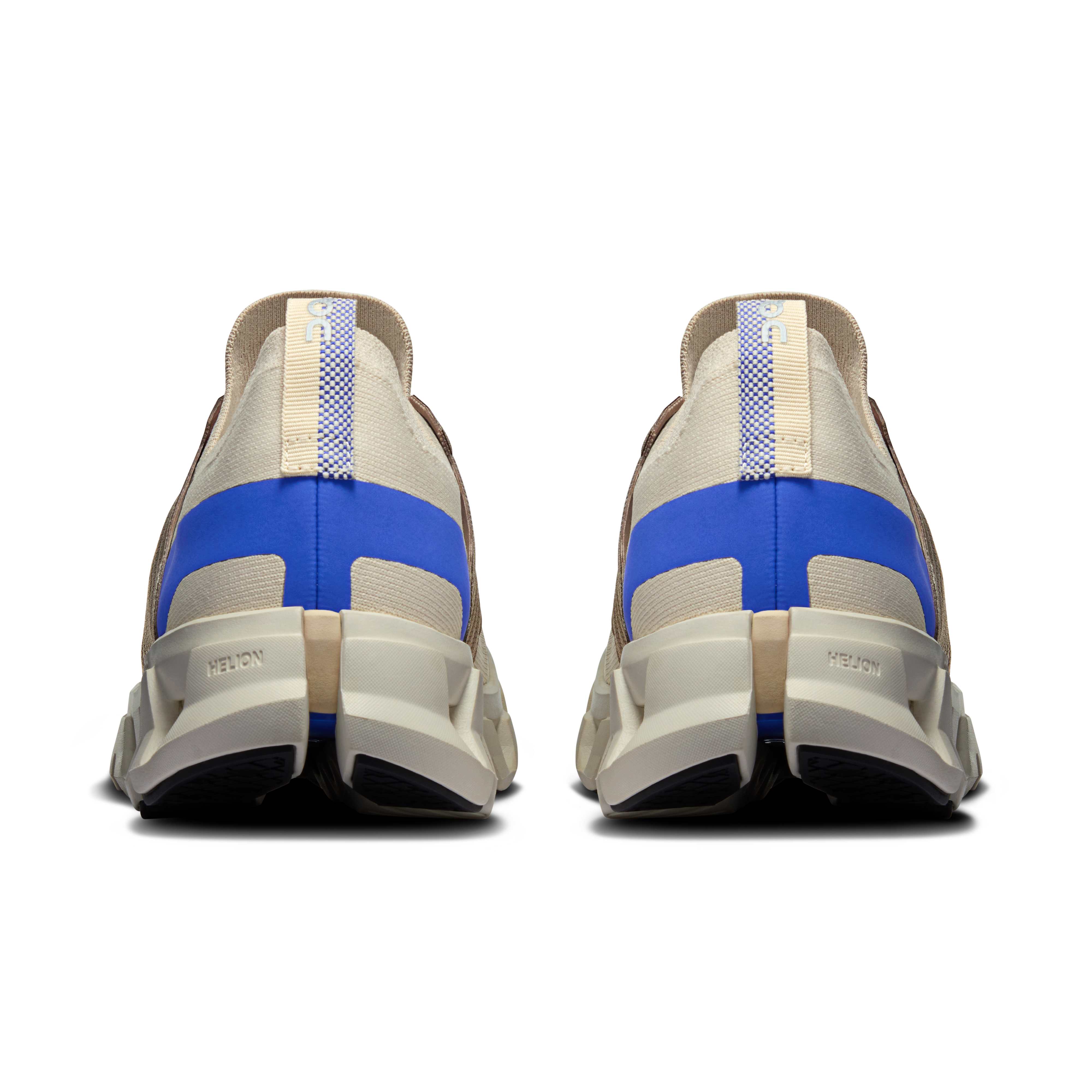 Cloudswift 4 Cream / Cobalt