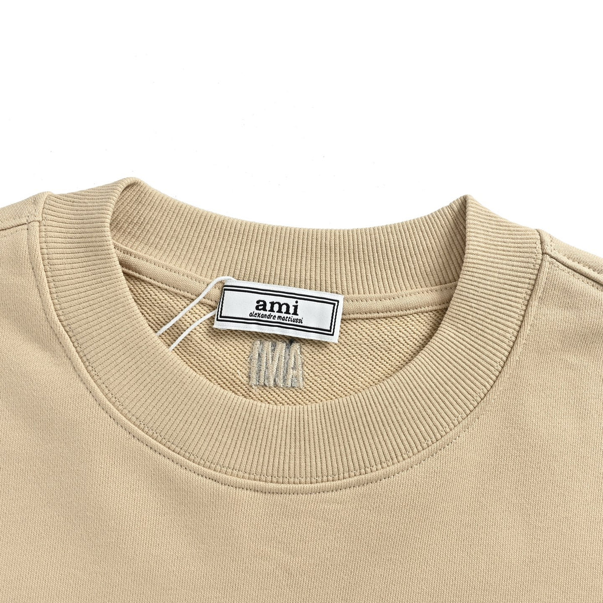 Ami de Coeur Red Heart Beige