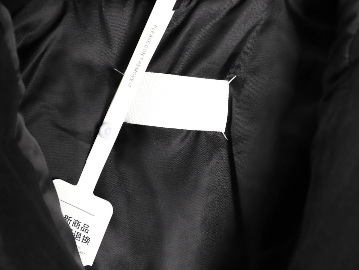 Contrast Collar Washed Black
