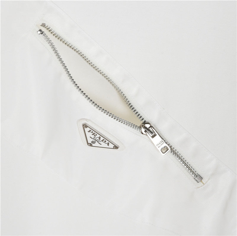 Triangle Logo Zip Pocket White