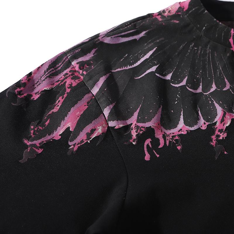 Icon Wings Pink Graphic