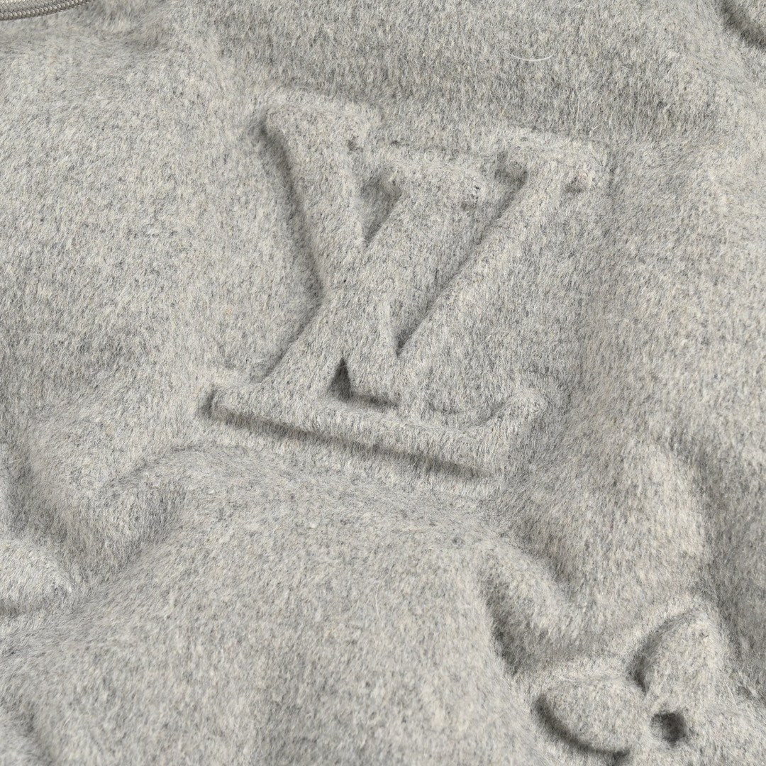 Monogram Boyhood Grey