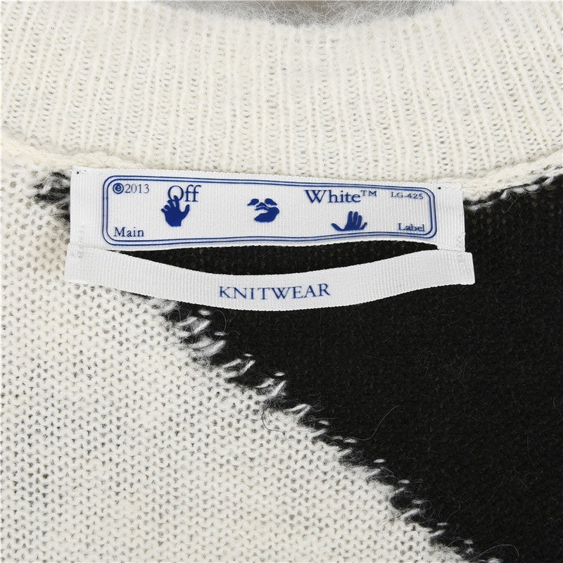 Diag Mohair Black & White