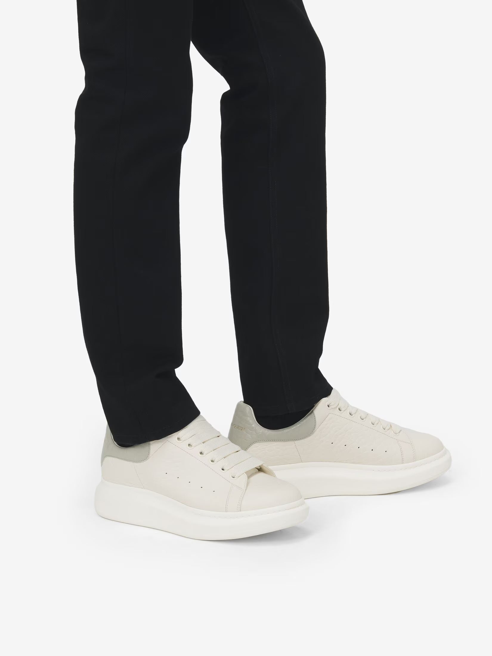 Alexander McQueen Oversized Sneaker in Off White Green