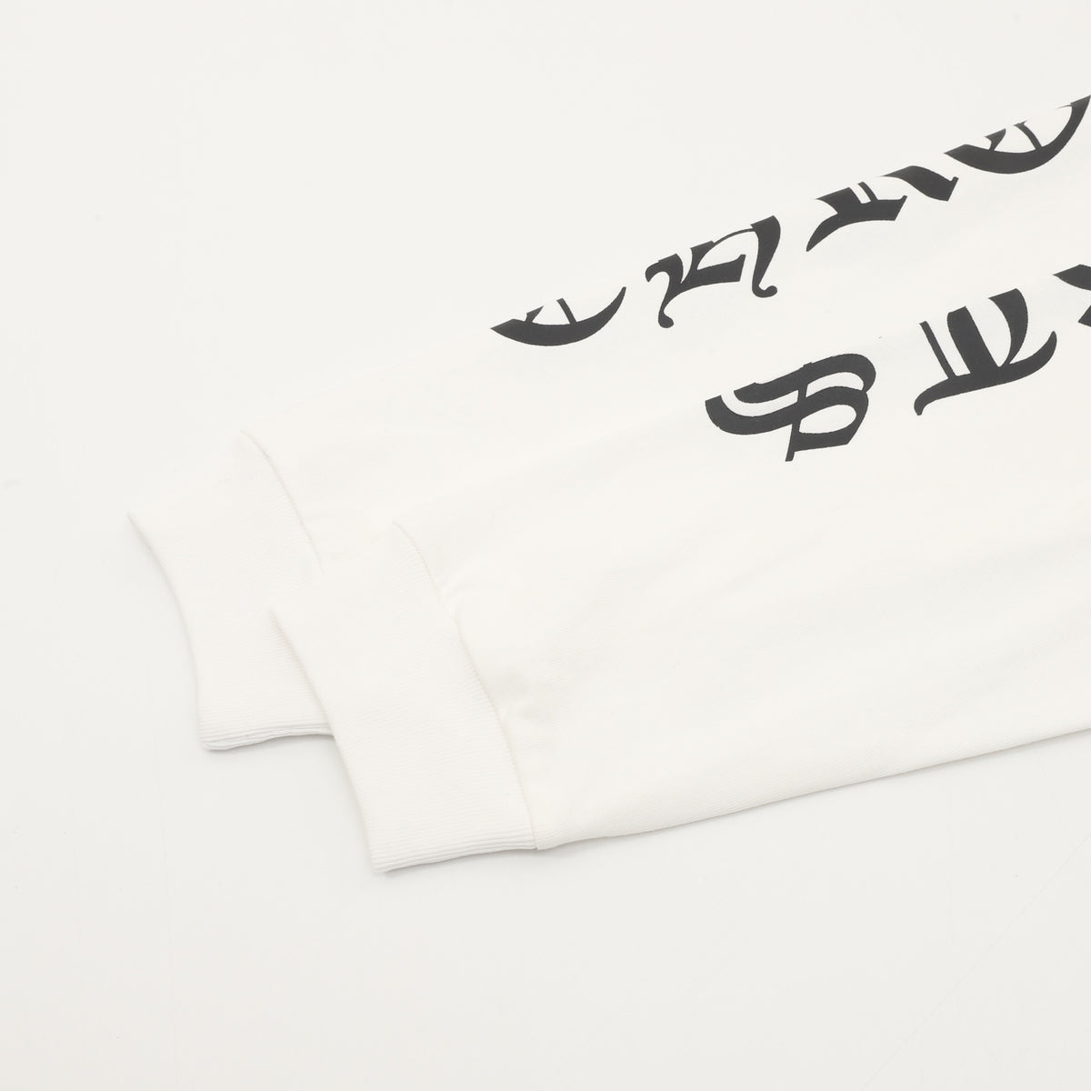 Vintage Vine Dagger Long Sleeve Pocket T-Shirt White