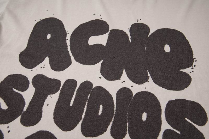 Spray Logo T-Shirt