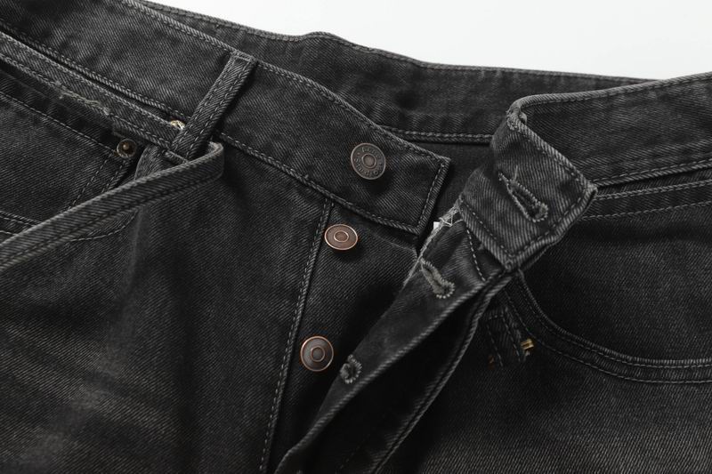 Loose Fit Black
