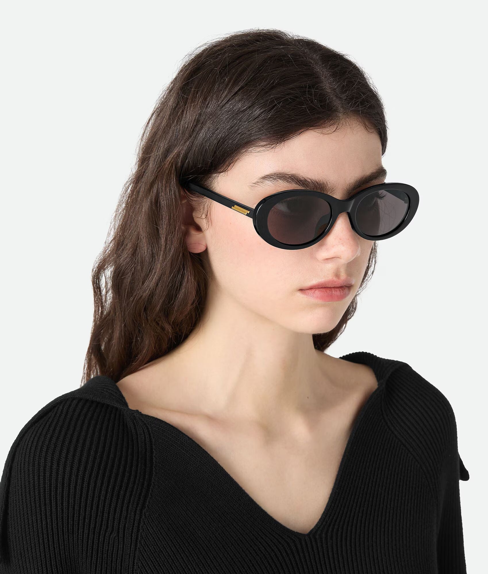 Classic Oval Sunglasses Black Grey