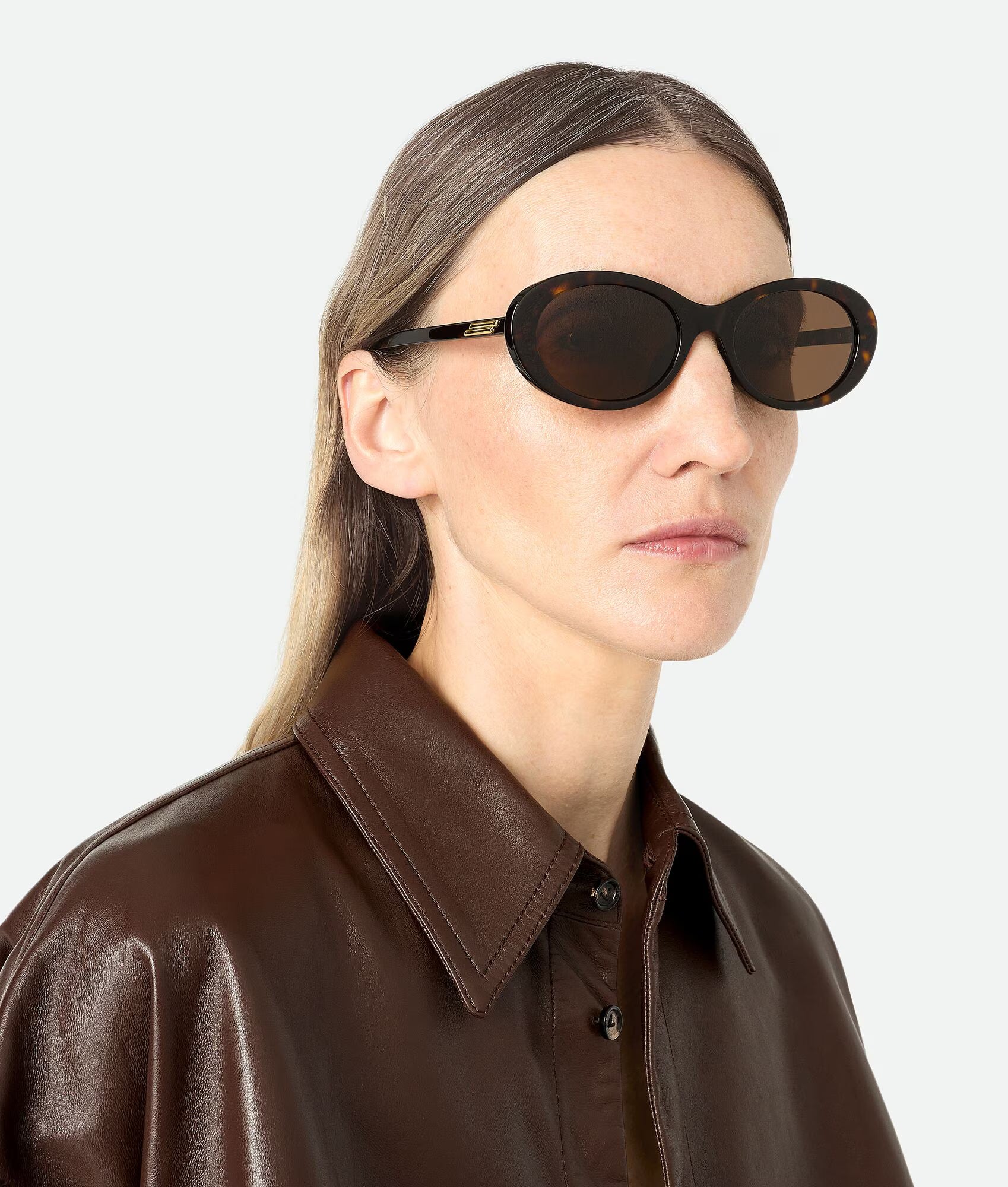 Classic Oval Sunglasses Havana Brown