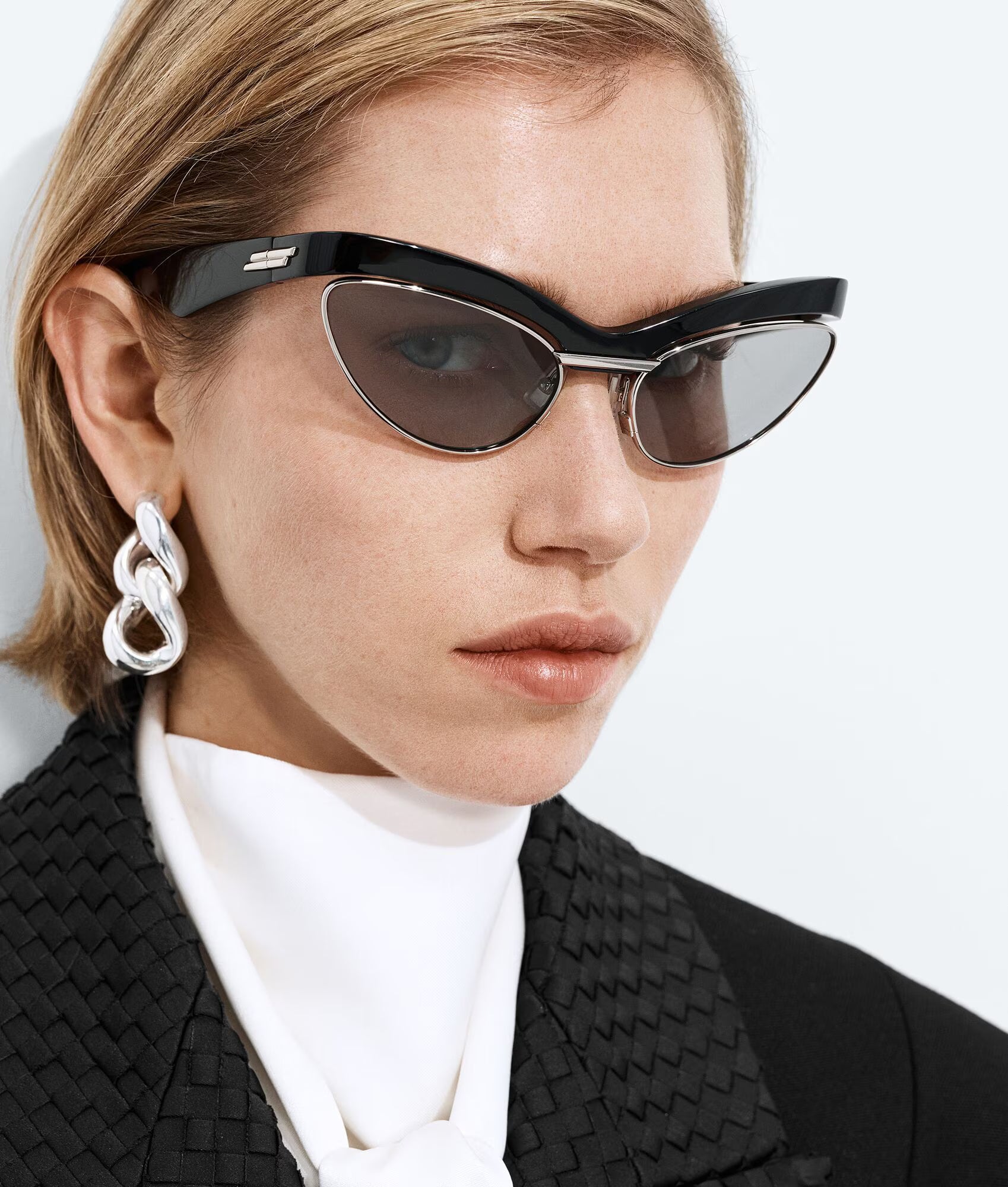 Duo Angle Cat Eye Sunglasses Black Grey