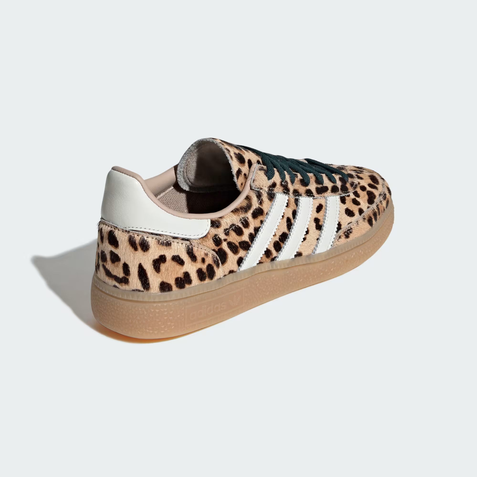 Leopard Print Handball Spezial Beige