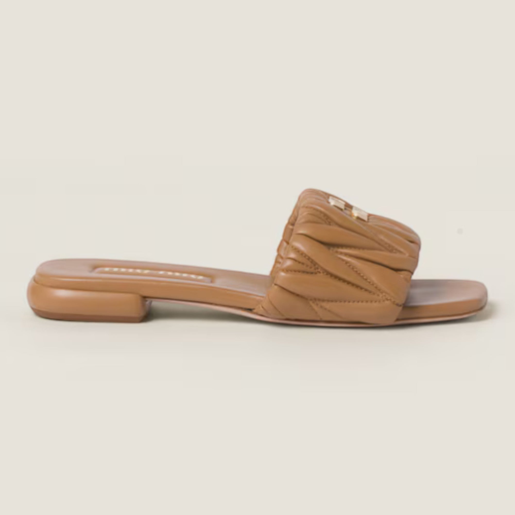 Matelassé Nappa Leather Slides Caramel