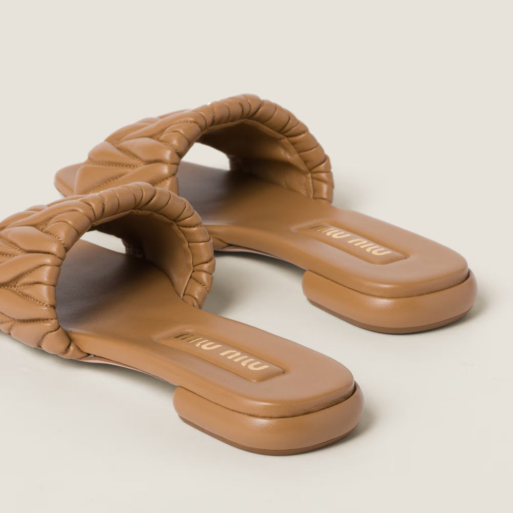 Matelassé Nappa Leather Slides Caramel