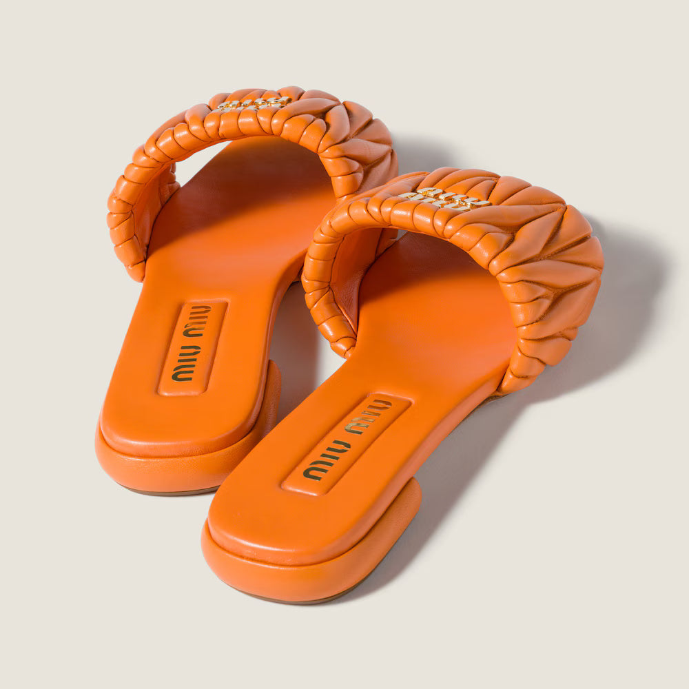 Matelassé Nappa Leather Slides Gerbera Daisy
