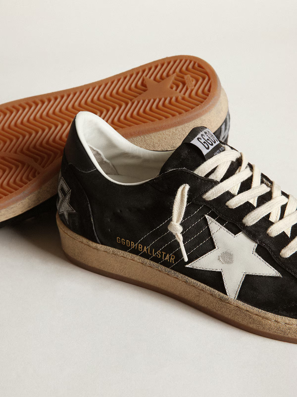 Ball Star Sneakers Black / White