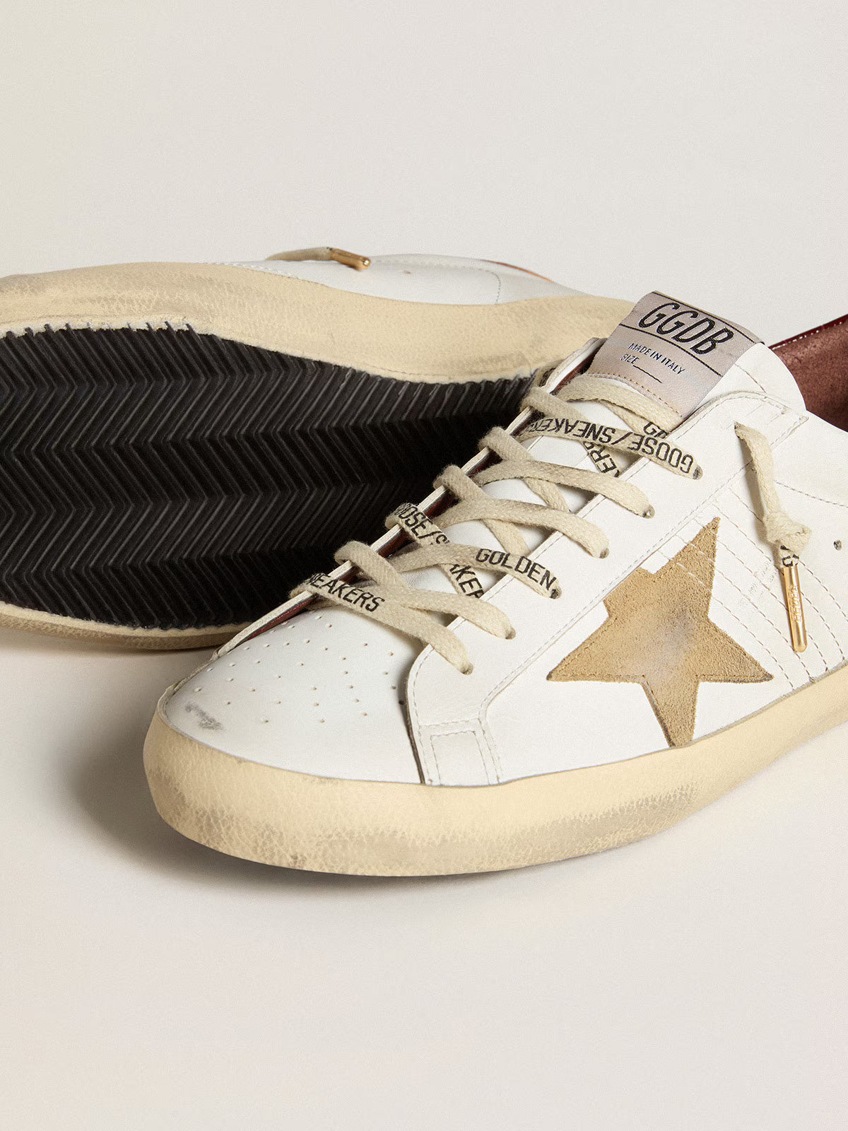 Super-Star Sneakers White / Sand / Red
