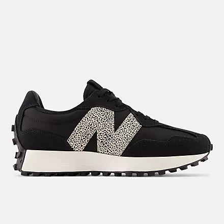 New Balance 327 Black / Sea Salt