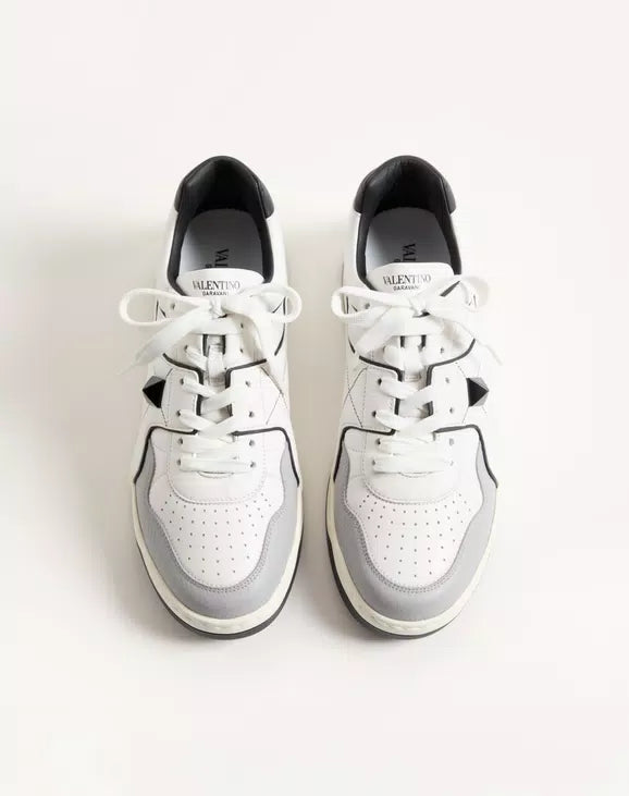 Valentino One Stud Low-Top Nappa Sneaker White/Black