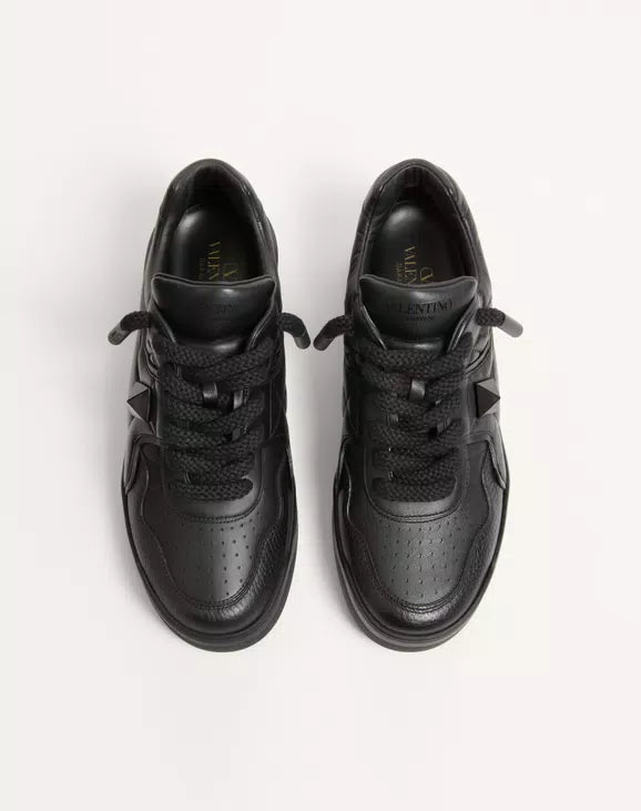 Valentino One Stud Xl Nappa Leather Low-Top Sneaker Black