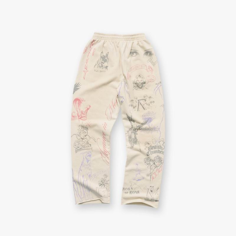 Legacy Graffiti Sweatpants Cream