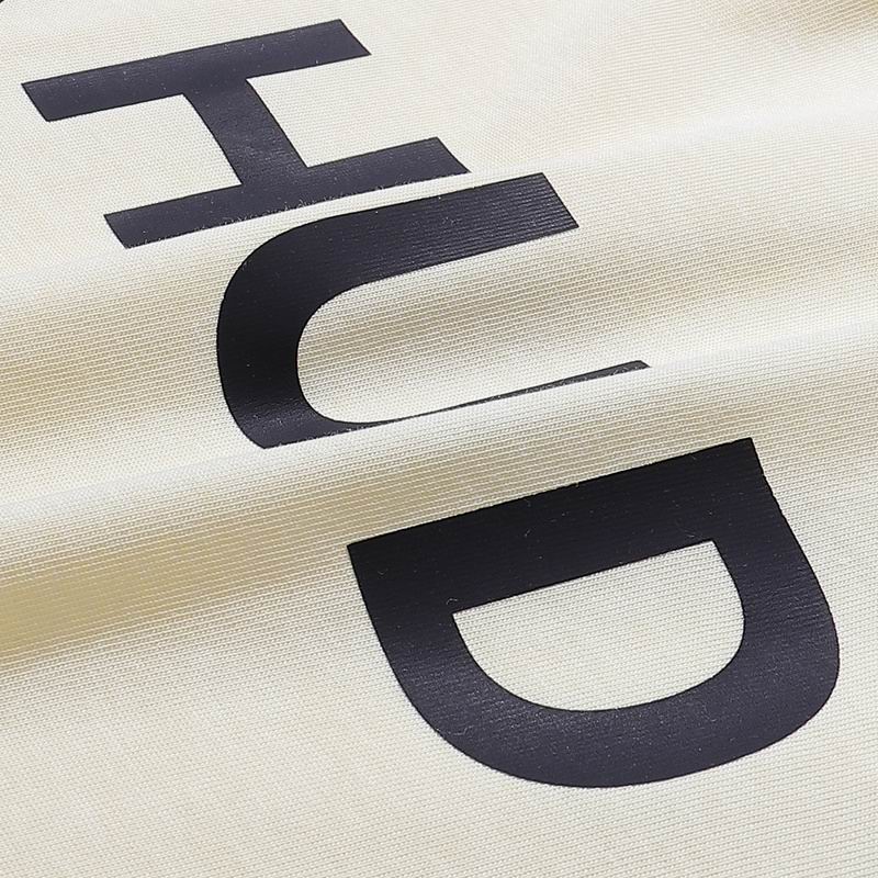 Port De Rhude Graphic T-Shirt