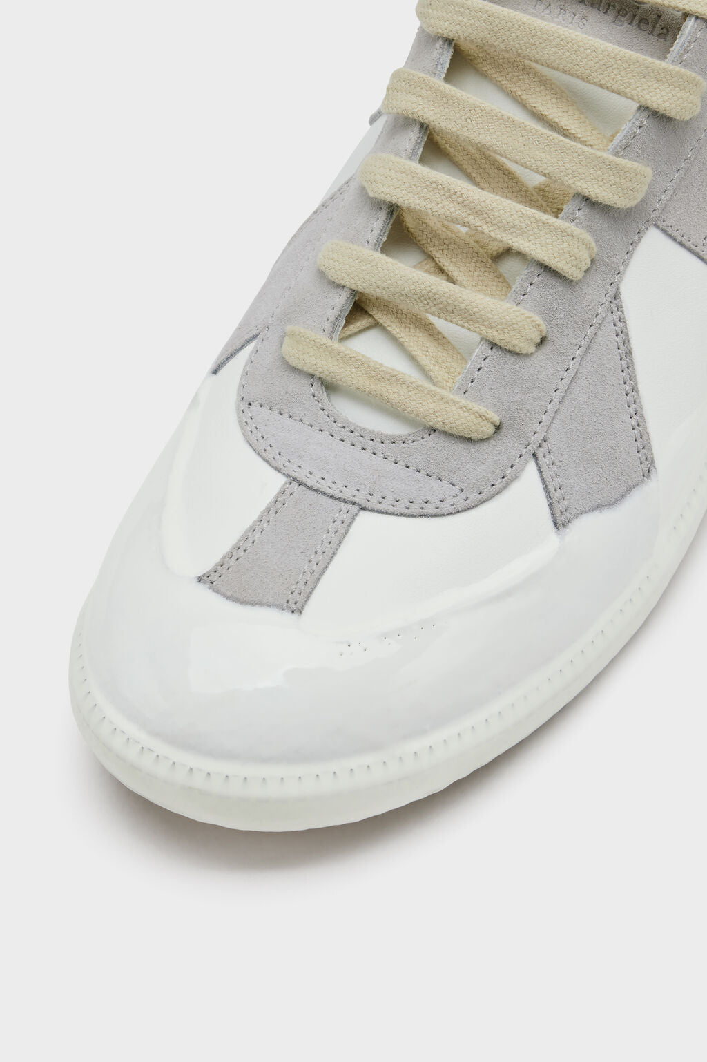 Maison Margiela Replica Glow White