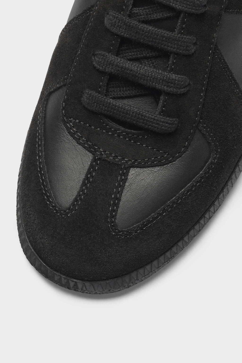 Maison Margiela Replica Sneakers Caviar