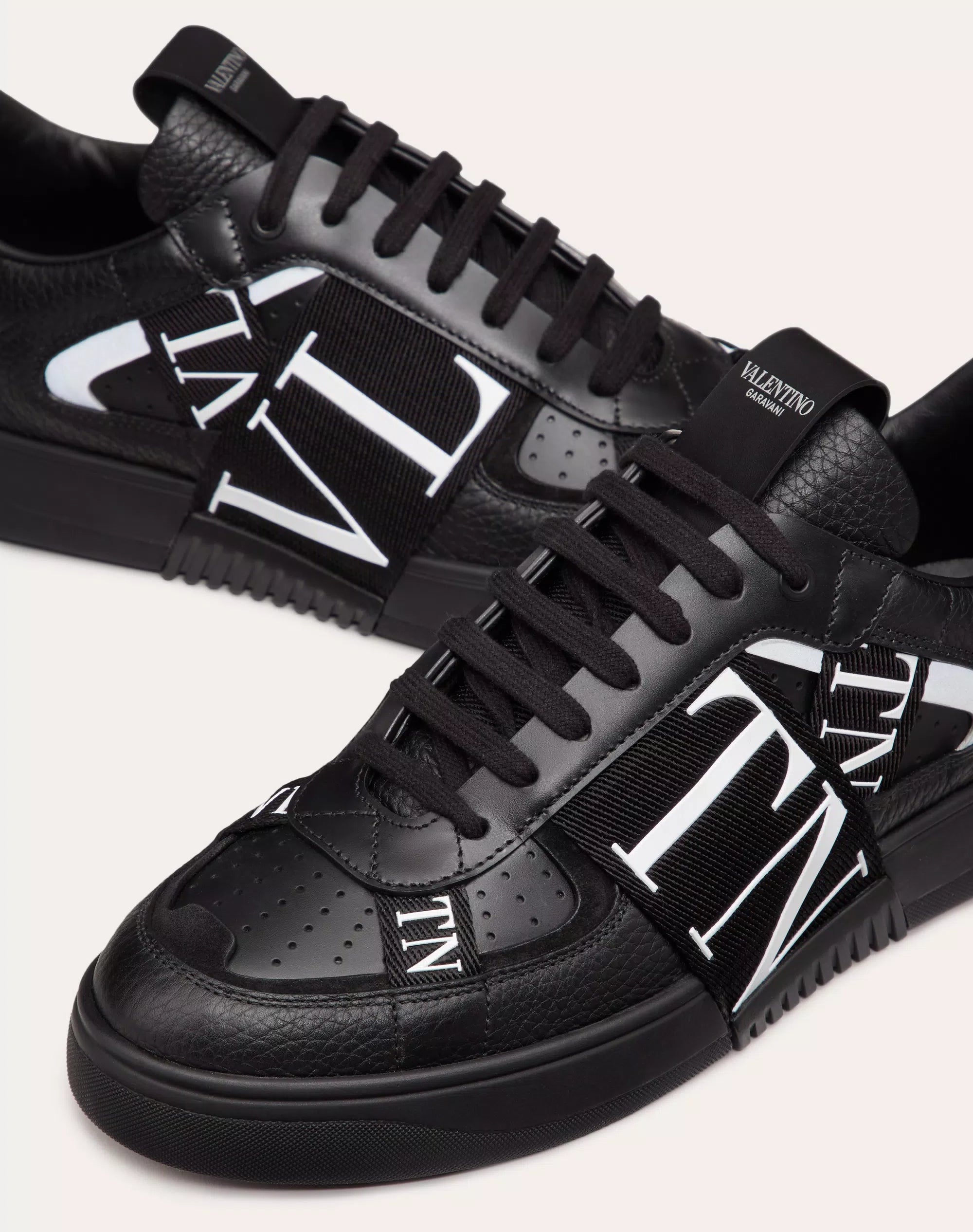 Valentino Garavani Low-Top Calfskin VL7N Sneaker with Bands
