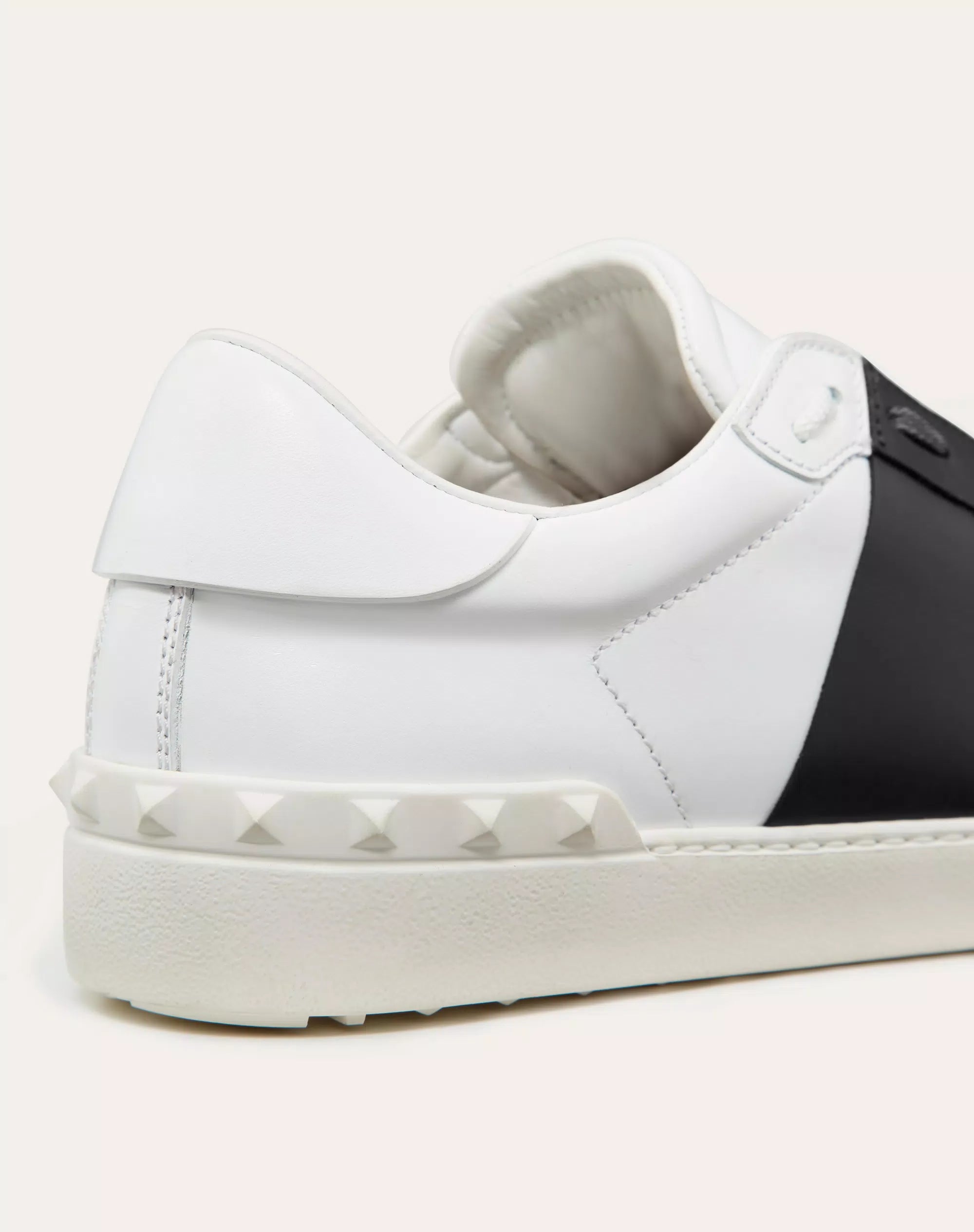 Valentino Garavani Open white calfskin sneaker